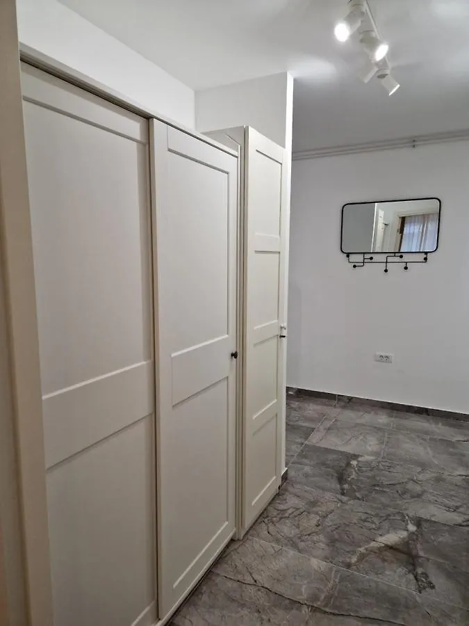 Apartamento Golden Airport Residence Otopeni