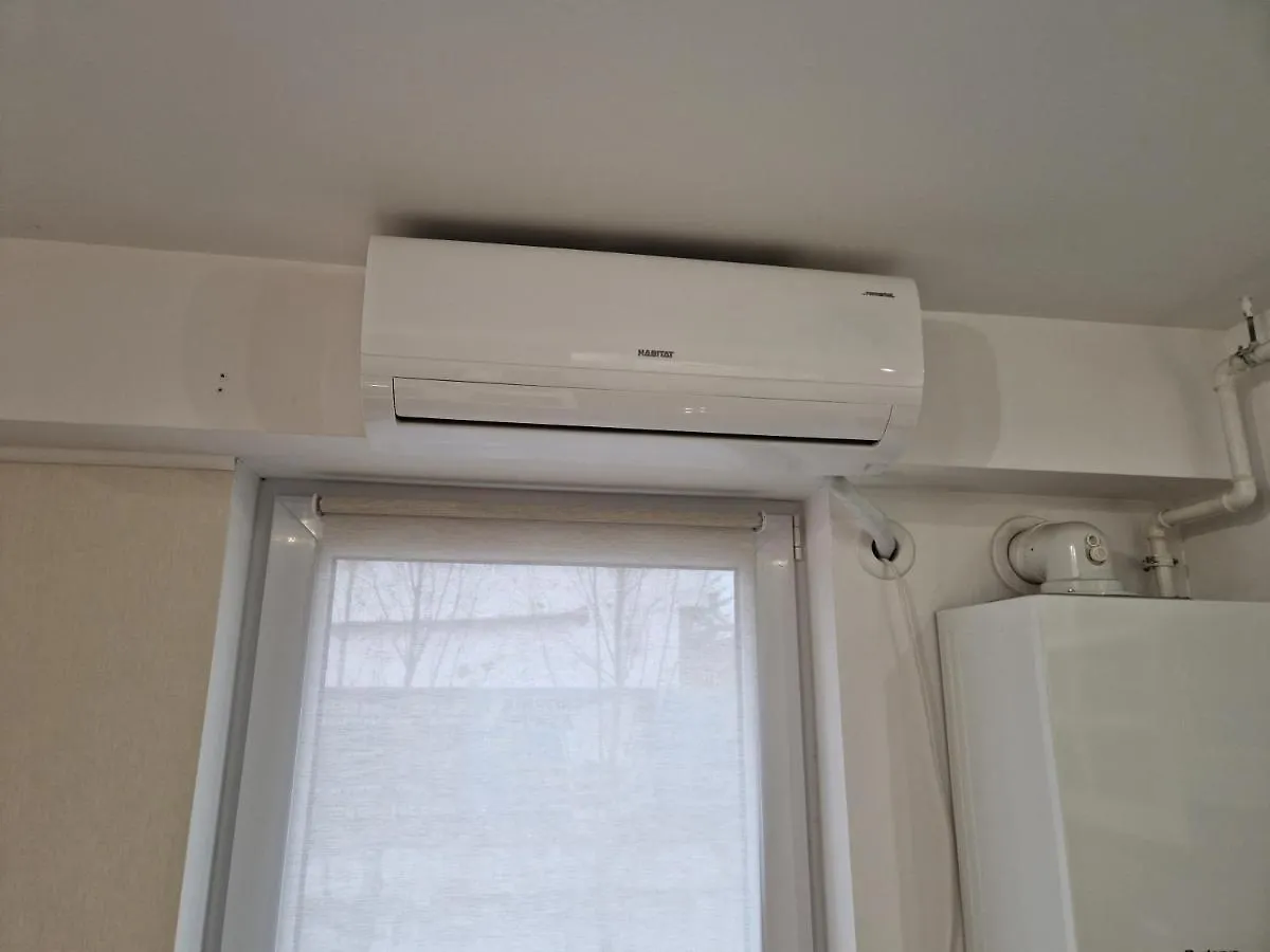 Golden Airport Residence Otopeni Apartamento