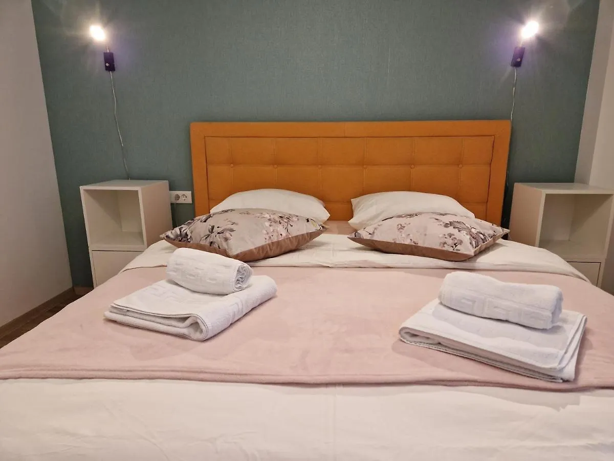Apartamento Golden Airport Residence Otopeni